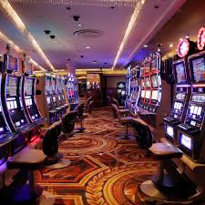 New and future casinos in las vegas. Las Vegas Casinos Set To Reopen June 4 With Disinfected Dice No Buffets Chicago Sun Times
