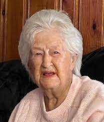 Fay Murphy's Instagram, Twitter & Facebook