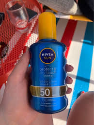 Immediately uva/uvb protection system that effectively protect against sunburn and premature skin aging. Nivea Sun Protect Dry Touch 200 Ml Spf 50 Inci Beauty
