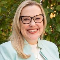 Caitlin Kennedy's Instagram, Twitter & Facebook