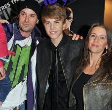 If you're wondering why justin bieber is so shady, look no further than his father. Justin Bieber S Relationship With Pattie Mallette And Jeremy Bieber