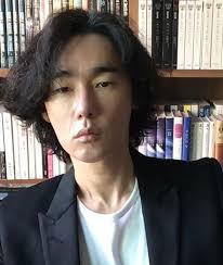 <백신예약 및 잔여백신 예약 어플> 5월 27일 오후 1시부터 네이버 및 카카오 앱을 통해, 위탁의료기관 별 잔여백신 조회 및 당일 예방접종 예약이 가능해졌는데요, 이에 관해 네이버와 카카오 앱은 2주간 시범. Yy Kjenenvg5tm
