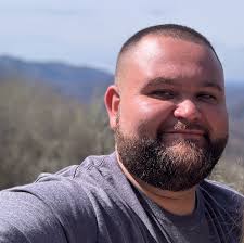 Who can fabricate a wheelchair ramp for a back screened porch?