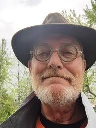 Christopher Lynn's Instagram, Twitter & Facebook