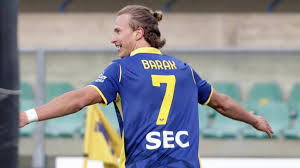 ⚽️7️⃣2️⃣ football player of @hellasveronafc @ceskarepre. Bullying Illness Now Barak Is The Symbol Of Verona Ruetir