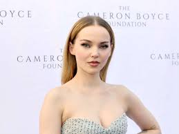 Disney Channel Alum Dove Cameron Bares it All in New Photo - Parade