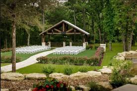 8 Gorgeous Garden Wedding Venues In Dallas See Prices In 2020 Wedding Venues Texas Dallas Wedding Venues Outdoor Wedding Venues