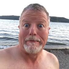 Shawn Satterthwaite's Instagram, Twitter & Facebook