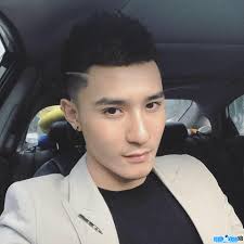 Hot boy Trần Viết Ly
