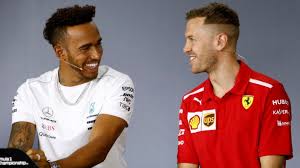 Sebastian vettel turned heads when he underwent a seat fitting for his new f1 team aston martin, sporting a dramatically receding hairline. Vettel Gegen Hamilton Unvorhersehbar Wie Lange Nicht Sport Sz De