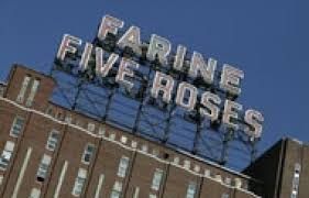 De L Espoir Pour L Enseigne Farine Five Roses Le Devoir