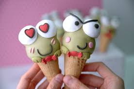 No Bake Kero Keroppi Ice Cream Cake Pops