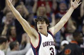 This Week In Gonzaga History Adam Morrison Onions The Slipper Still Fits