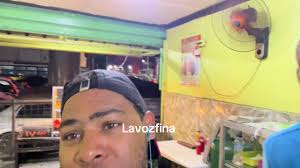 Dando Corriente: Humor y Ventrílocuo en La Voz Fina