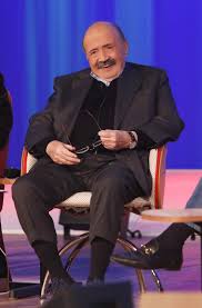 In 1977 he wrote and directed his first and to. Maurizio Costanzo Show Su Canale 5 La Nuova Edizione Io Donna