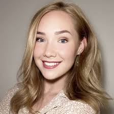 Katelyn Greely's Instagram, Twitter & Facebook