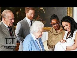 Betty and veronica christmas spectacular. Queen Elizabeth Meets Baby Archie Youtube