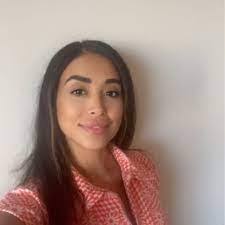 Cindy Corral's Instagram, Twitter & Facebook