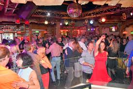 Tanz & Partystadl YOYO added a...