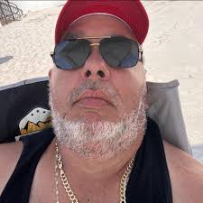 Any local body shops do decent paint jobs?