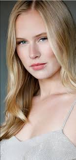 A female teen pop singer from the united states, born danika tibayan (born. Danika Yarosh Greenhouse Academy Wiki Fandom