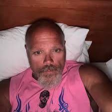 What 2 into 1 head pipe options are available for a 2023 Road Glide?