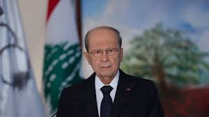 على خلفية انفجار صهريج وقود بعكارشمالي لبنان، هاجم رئيس الحكومة السابق سعد الحريري بشدة قيادات البلاد بمن فيهم رئيس الجمهورية، متهما إياهم باللامبالاة وداعيا لرحيلهم. Ø¹ÙˆÙ† ÙŠØ·Ù„Ø¨ Ø¥Ø¬Ø±Ø§Ø¡ ØªØ­Ù‚ÙŠÙ‚ Ù„ÙƒØ´Ù Ù…Ù„Ø§Ø¨Ø³Ø§Øª Ø§Ù†ÙØ¬Ø§Ø± Ø¹ÙƒØ§Ø± ÙˆÙŠØ¯Ø¹Ùˆ Ù„Ø§Ø³ØªÙ†ÙØ§Ø± Ø§Ù„Ø£Ø¬Ù‡Ø²Ø© Ø§Ù„Ø£Ù…Ù†ÙŠØ© ÙˆØ§Ù„Ø·Ø¨ÙŠØ© Ø¨Ø§Ù„Ù…Ù†Ø·Ù‚Ø© Rt Arabic