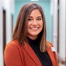 Amelia Kraft's Instagram, Twitter & Facebook