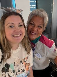 💛 Every day, I'm choosing happiness—and these moments made it easy. 💛  This trip brought so much magic, but these photos are a little highlight  reel of some of my absolute favorites.