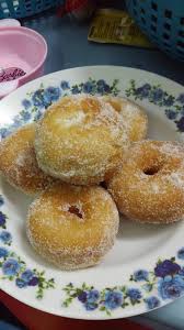 Aplikasi resep donat kentang empuk/ ini menyediakan berbagai resep membuat donat kentang lembut dengan aneka macam rasa dan kreasi hidangan yang kekinian dengan penjelasan yang mudah sehingga resep donat kentang asli mudah di pahami dan di praktekkan. Donut Simple Tanpa Uli Bukan Saja Mudah Dibuat Malah Kekal Gebu Sepanjang Hari Keluarga