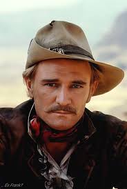 Richard Harris as Captain Benjamin Tyreen in Sam Peckinpah's MAJOR DUNDEE  (1965).