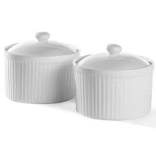 Bake custards, puddings or other individual portions of desserts with these ramekins that come with a lid. Ceramic Ramekins With Lid Set Of 2 M W Maison White