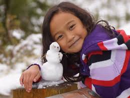 Summer snowfall near Calgary greeted with only-in-Alberta sentiment