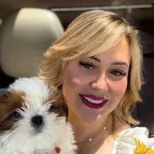 What helps yorkies stop itching?