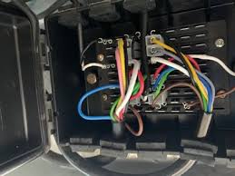In a typical new town house wiring system, we have junction box loop in, where the termination and feed connection are done at junction boxes, and cables run to switches and lamps from there. Diagrams Of Trailer Electrical Wiring Components Barlow Trailers