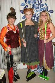 45 Epic Group Halloween Costume Ideas That Ll Crush Your Office Costume Contest Hocus Pocus Costume Diy Best Group Halloween Costumes Sanderson Sisters Costumes