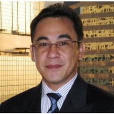 Albert Palomo's Instagram, Twitter & Facebook