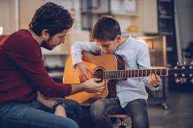 Sie spielen anfangs nur nach gehör und nicht vom blatt. Gitarrenschulen Buchempfehlung Welche Ist Die Beste