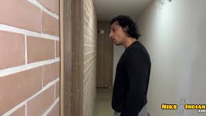 Khloe Realtor - Massive Ass & Gigantic Boobs Fucked by Client - Wild Brokerage Bang