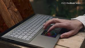 The asus vivobook 15 (2020) may impress you with its premium look, but its meager battery life, weak audio and dim display will quickly change your mind. Asus Vivobook S15 S532 Laptops For Home Asus Switzerland