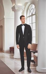 Der Richtige Anzug Fur Die Hochzeit Wie Findet Der Brautigam Das Passende Outfit Fashion Style Zankyou