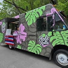 Turn on Food Network right now to check out the Dollywood episode of The  Great Food Truck Race! Excited to see our favorite theme park on there!  Christy met some great people