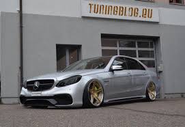 These are the changes to the mercedes w212 e63 amg: Slammed Mercedes E63 Amg W212 Facelift By Tuningblog