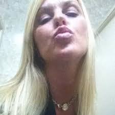 Melissa Imes's Instagram, Twitter & Facebook