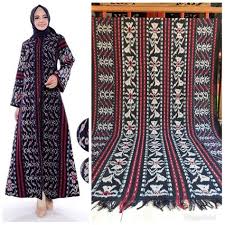Trend terkini baju gamis modern wanita indonesia meliputi corak warna yang terang seperti cream, biru, merah muda, ungu dan hitam, hingga ada juga gamis motif batik. Kreasi Baju Kain Tenun Jepara Baju Wanita Dari Tenun Ikat Jepara Baju Kerja Batik Kami Memberi Diskon Awal Tahun Untuk Anda Yang Membutuhkan Gaya Kekinian Cavv Nayt