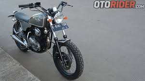 Sebuah akun fb @yzbokir_sparepart_scorpio yang ternyata sering mengupgrade scorpio ke dalam 2 silinder. Modifikasi Yamaha Scorpio Z 2005 Brat Style Anti Mainstream