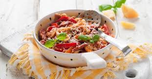 Recette De Gratin De Legumes A L Emmental Leger Recette En 2020 Recette Gratin Gratin De Legumes Plat Leger
