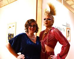 Emporia Drag Race fans, family gather for Q's Homecoming Watch Party