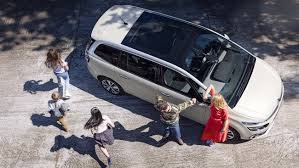 Mitsubishi malaysia officially announced that this compact mpv will arrive later this year. Best Seven Seater Cars Buyacar