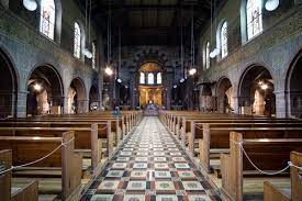Enttäuschte Liebe: Warum die Menschen die Kirche verlassen - Bürgerportal  Bergisch Gladbach
